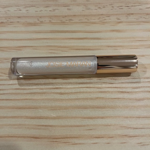 JOSIE MARAN Other - Josie Maran Lip Gloss 2.95 ml— Shade moon dance